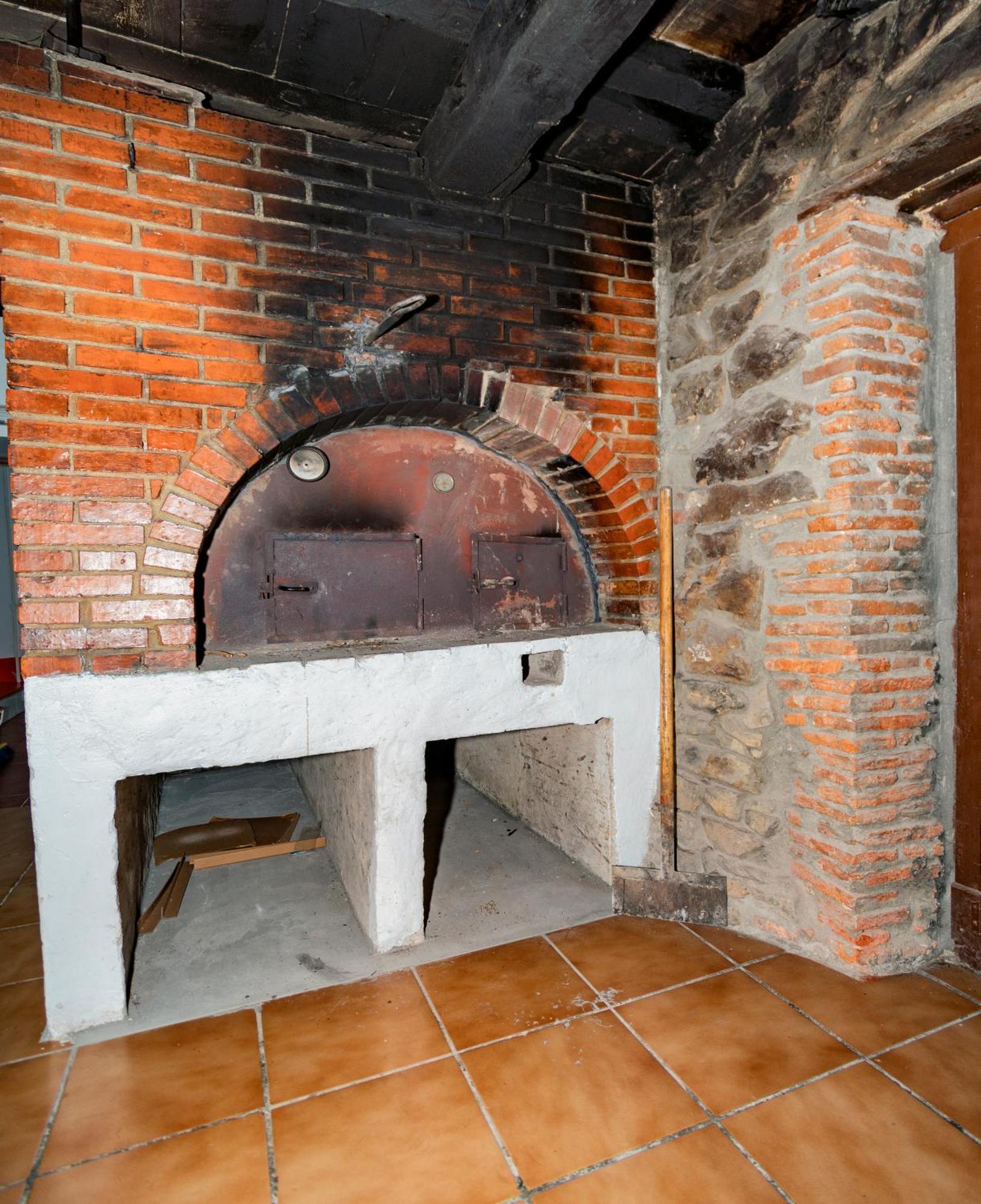 Albergue Santa Marina Buelna Екстериор снимка