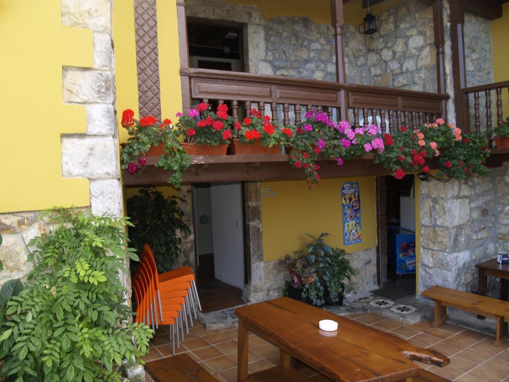 Albergue Santa Marina Buelna Екстериор снимка
