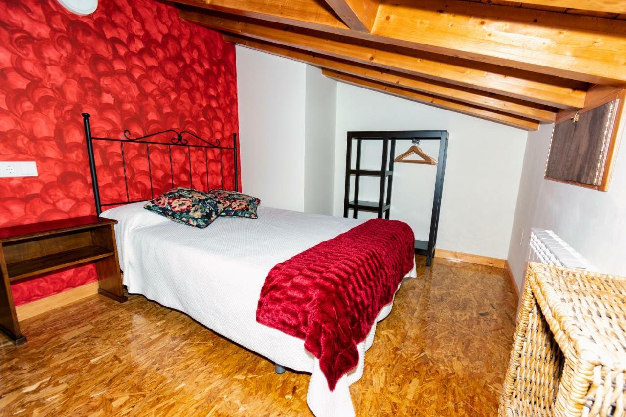 Albergue Santa Marina Buelna Екстериор снимка